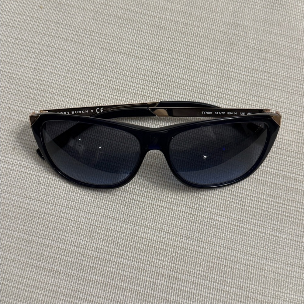 Tory Burch Dark Frame Sunglasses